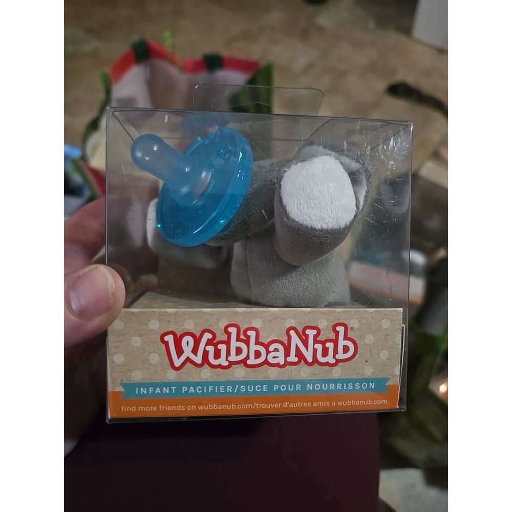 WubbaNub Infant Newborn Soothie Pacifier w/Soft Plush Toy Elephant New In Box